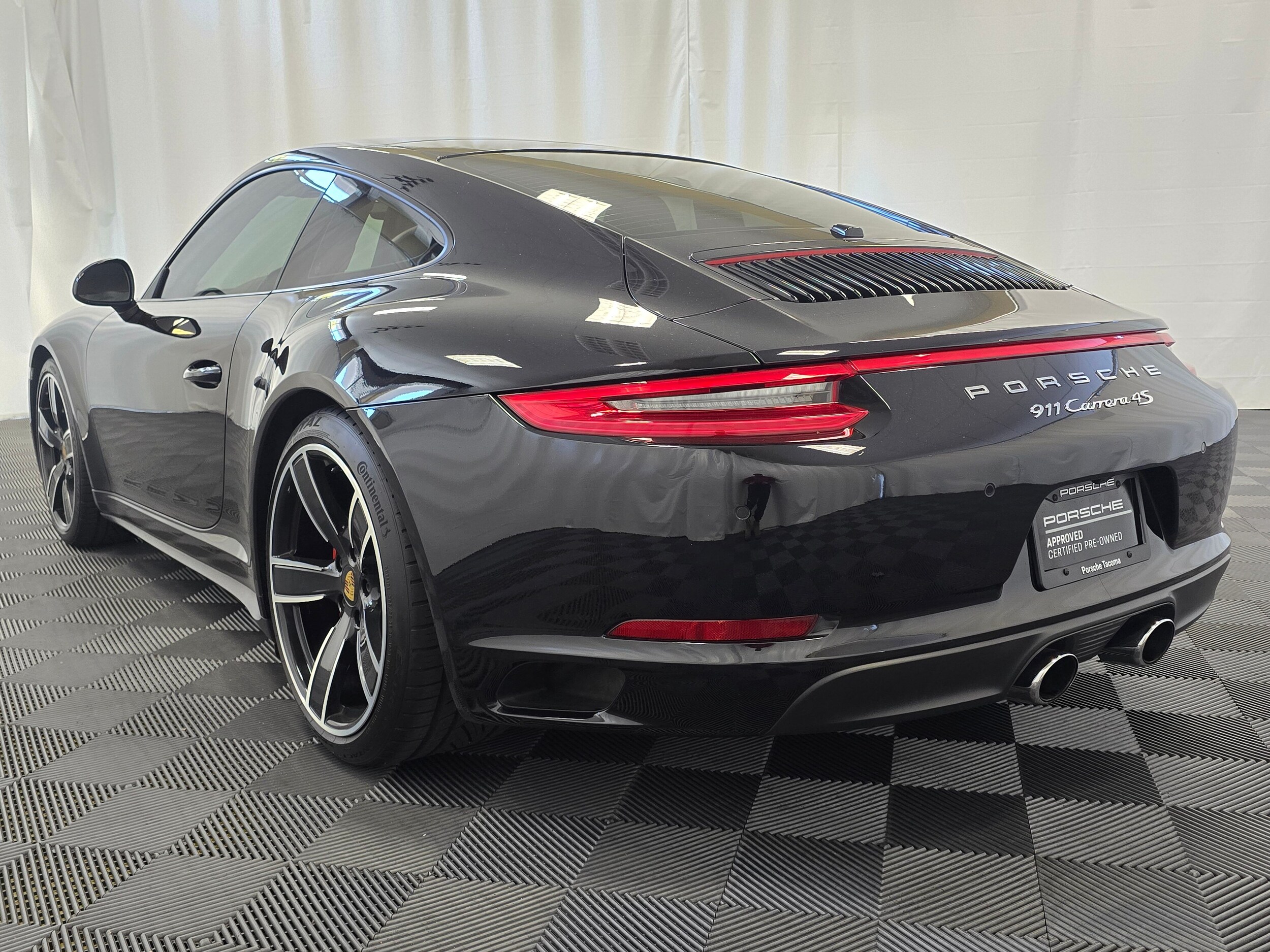 2018 Porsche 911 4S photo 3