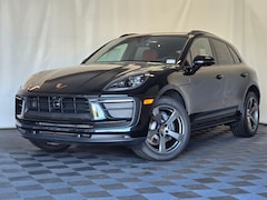 2026 Porsche Macan SUV