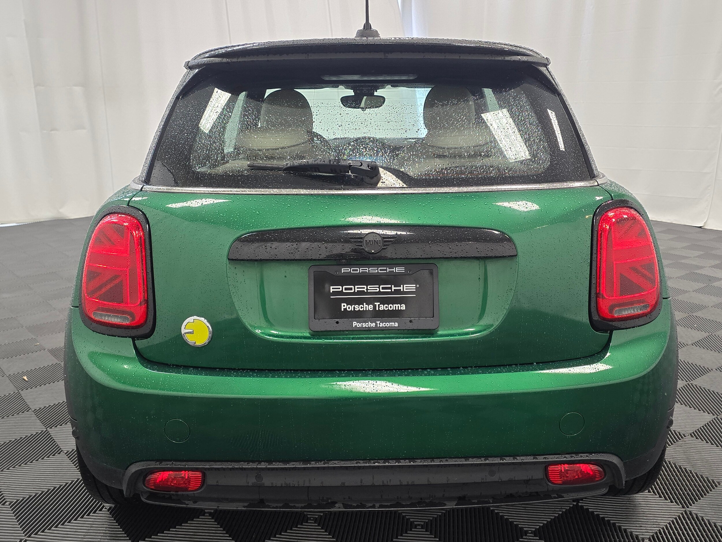 2023 Mini Cooper 2 Door Hardtop SE photo 4
