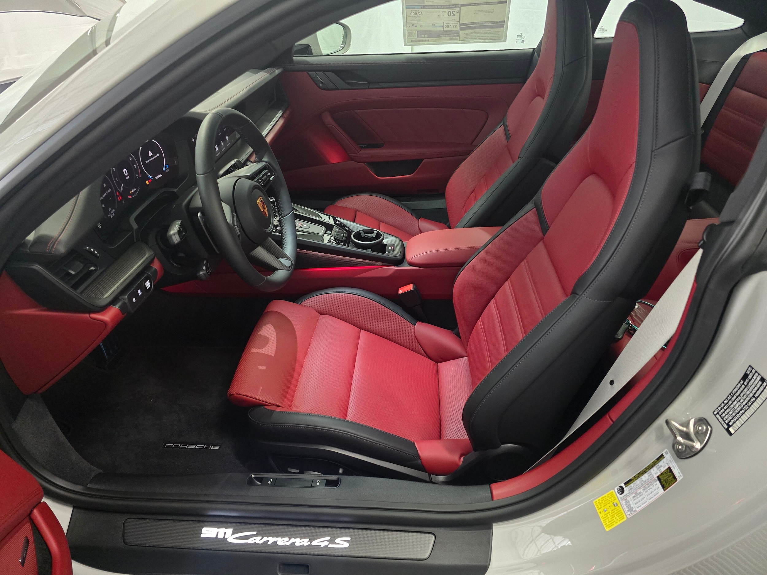 2026 Porsche 911 S - Photo 14