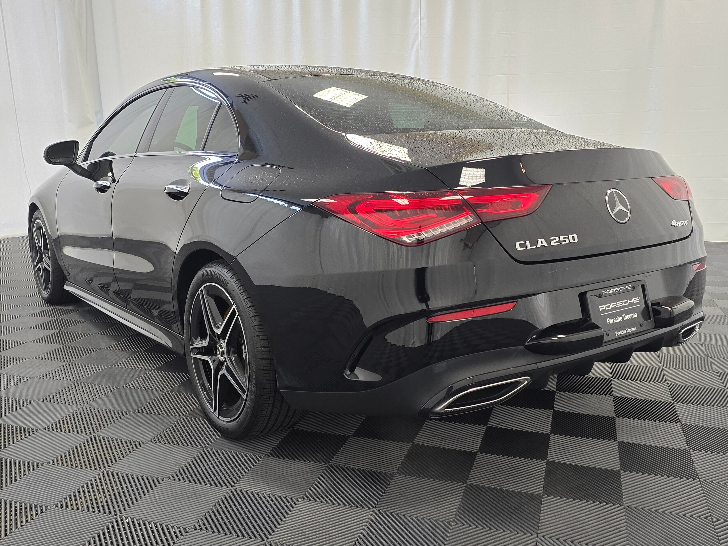2022 Mercedes Benz CLA 250 4MATIC photo 2