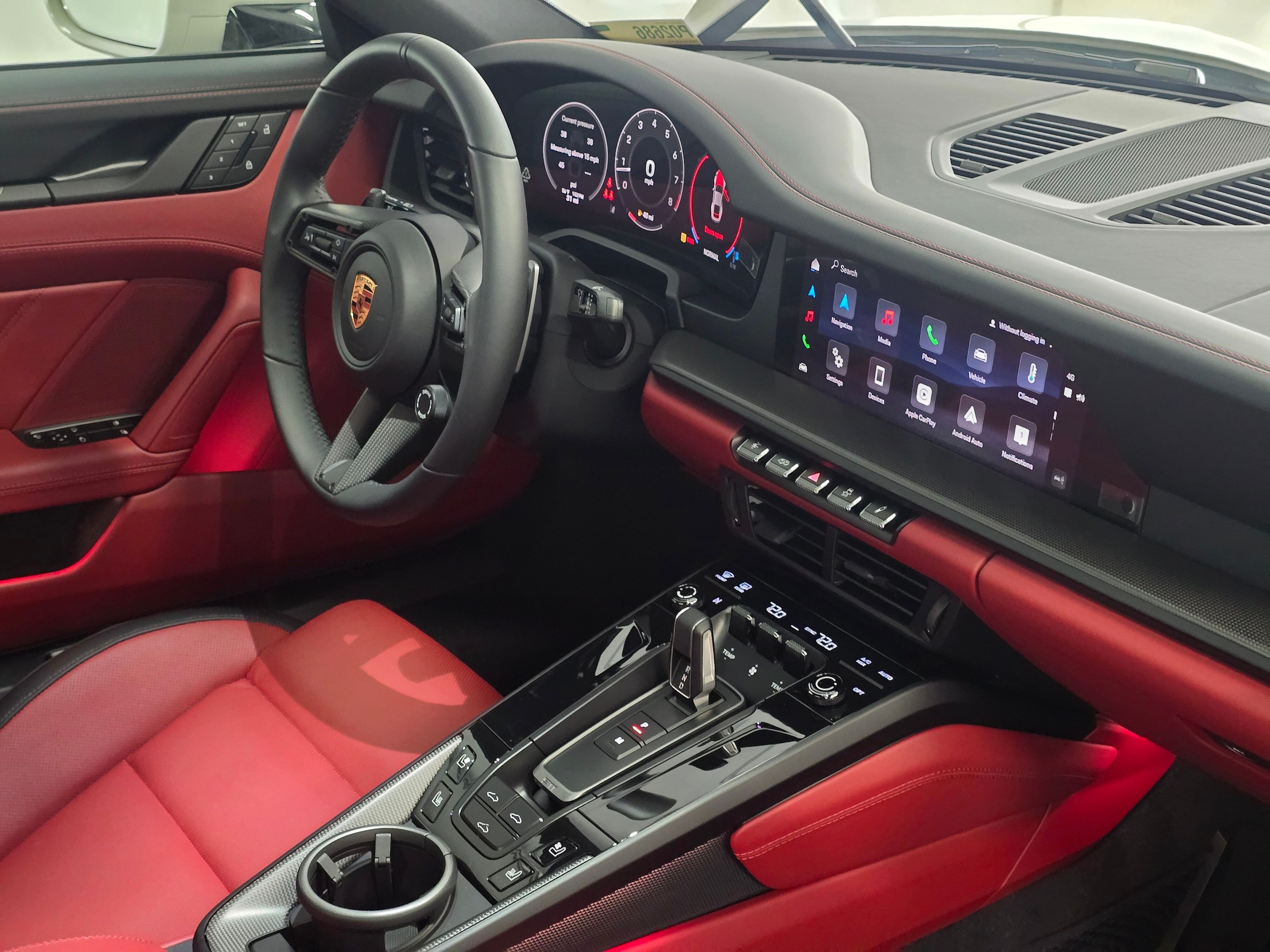 2026 Porsche 911 S - Photo 23