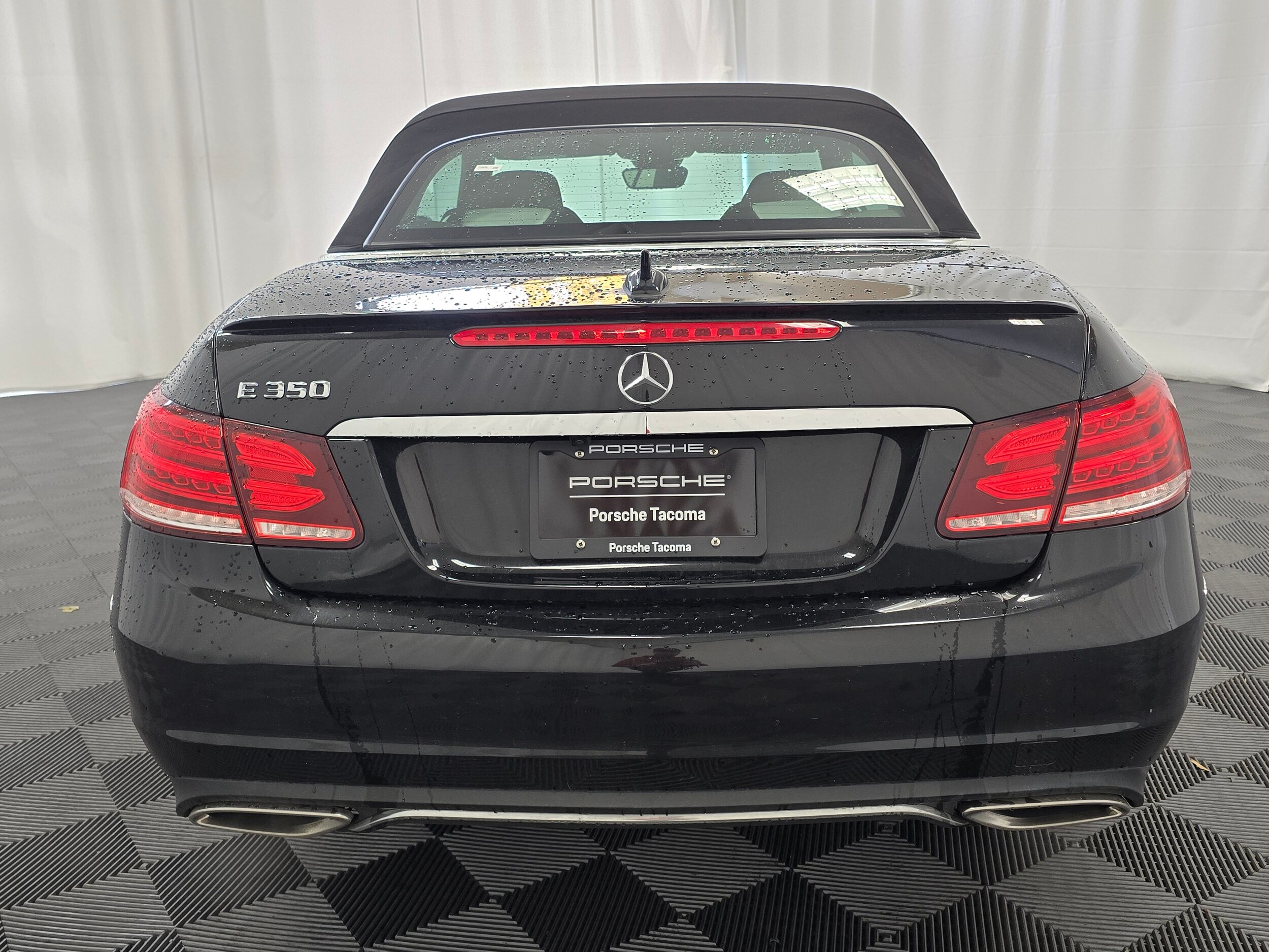 2014 Mercedes Benz E 350 photo 4