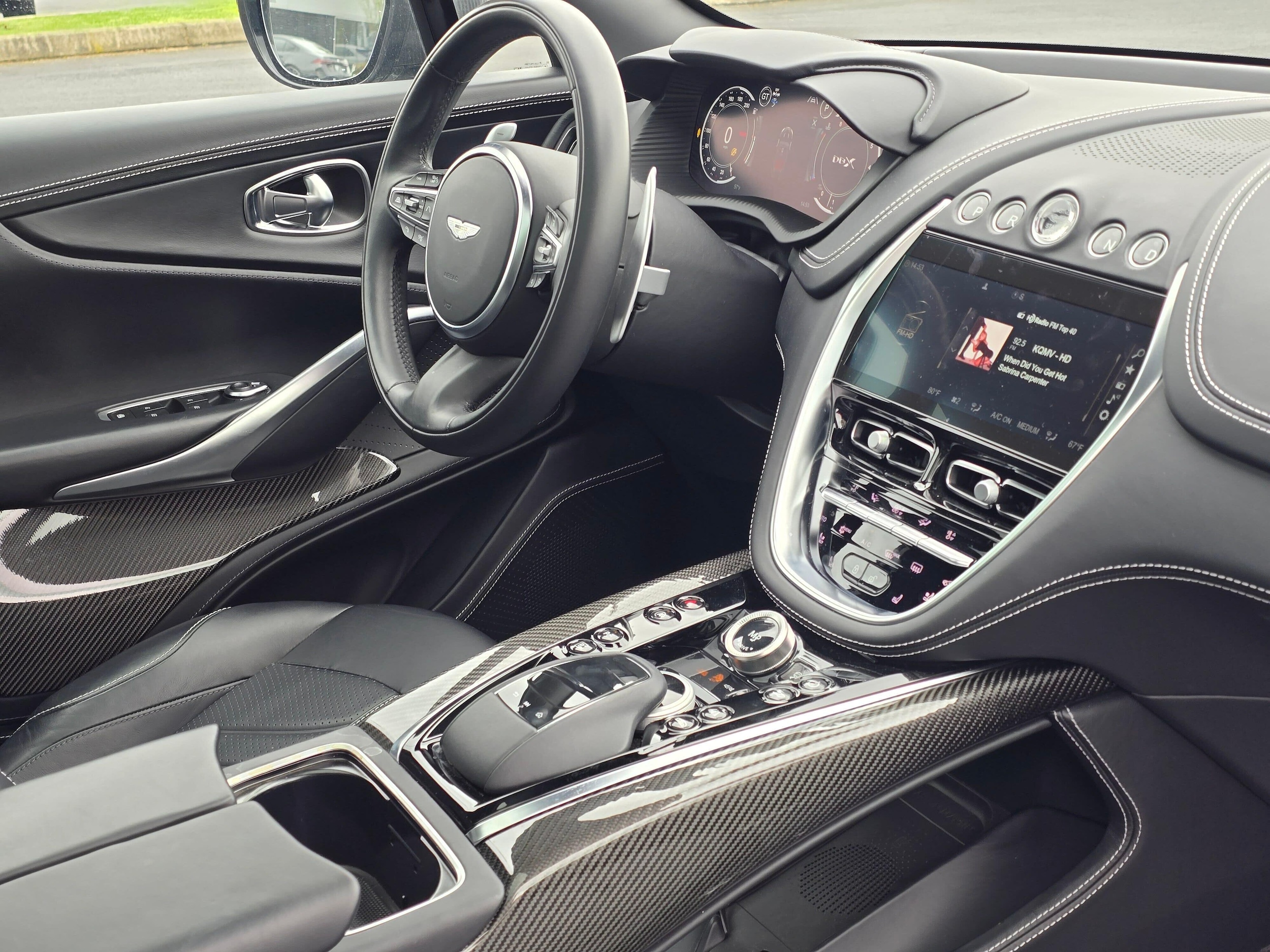 2024 Aston Martin DBX 707 - Photo 27
