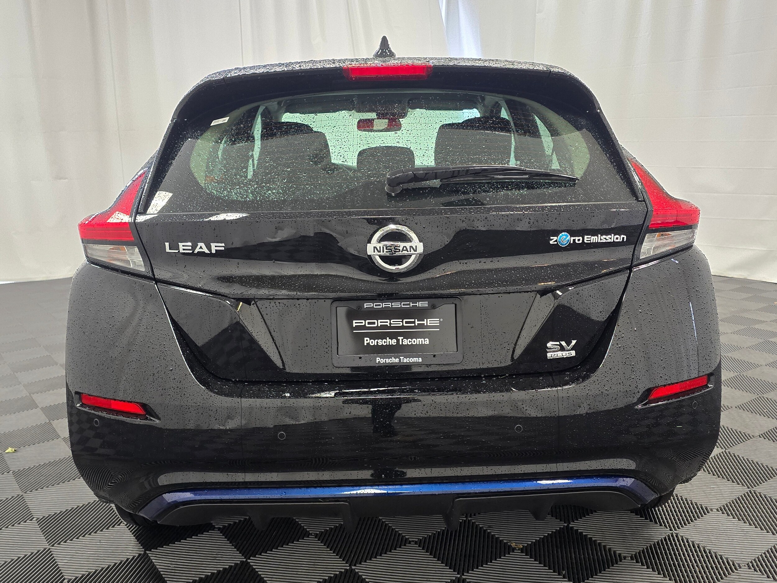 2022 Nissan Leaf SV Plus photo 4