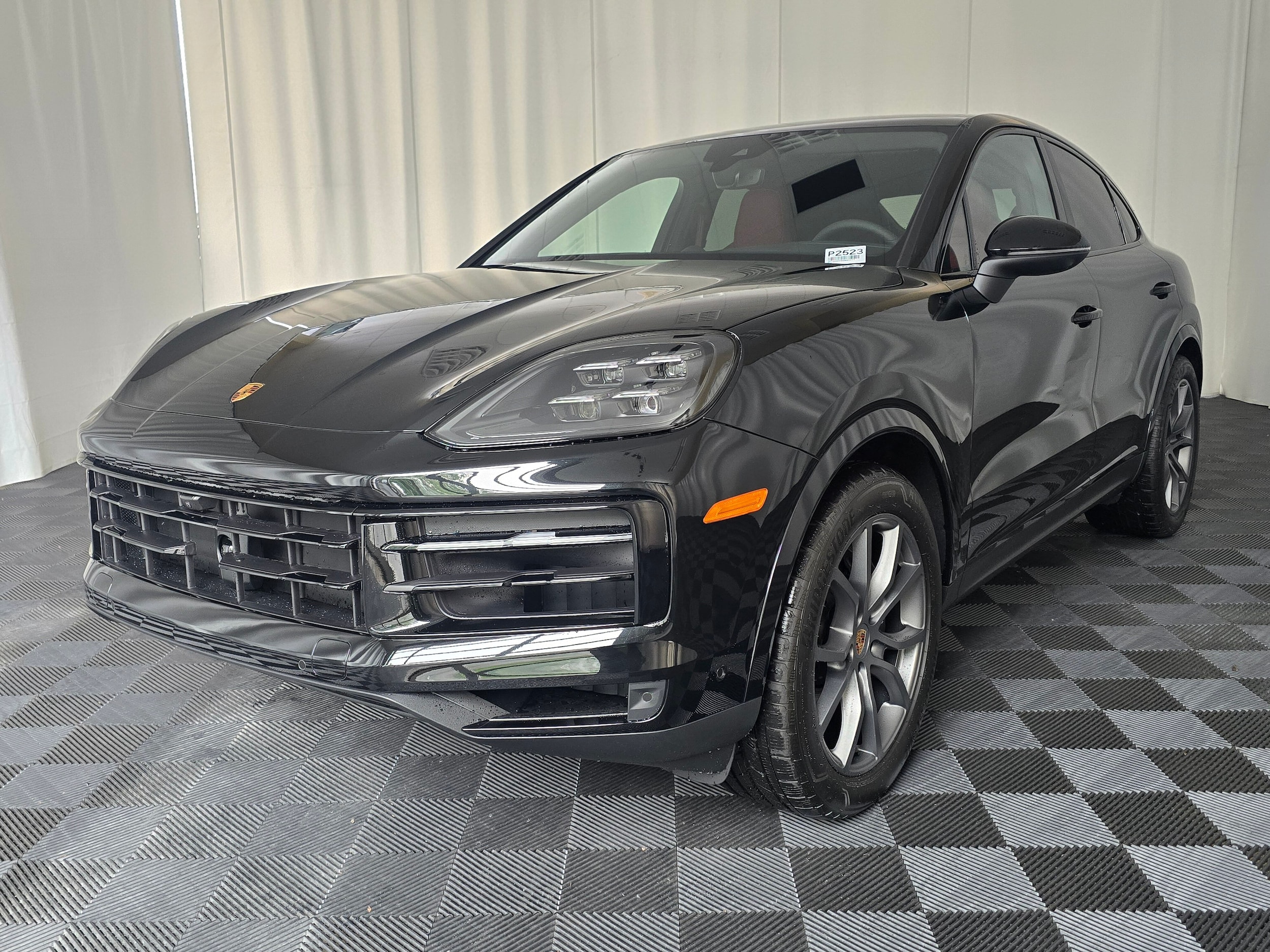 2025 Porsche Cayenne Coup Base
