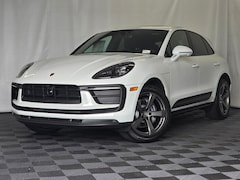 2026 Porsche Macan SUV