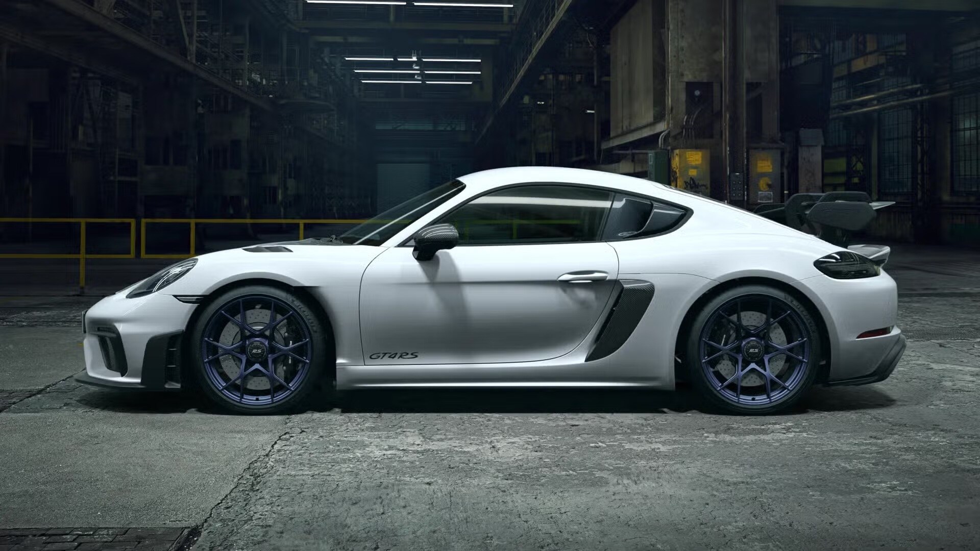 2024 Porsche Cayman GT4 RS photo 2