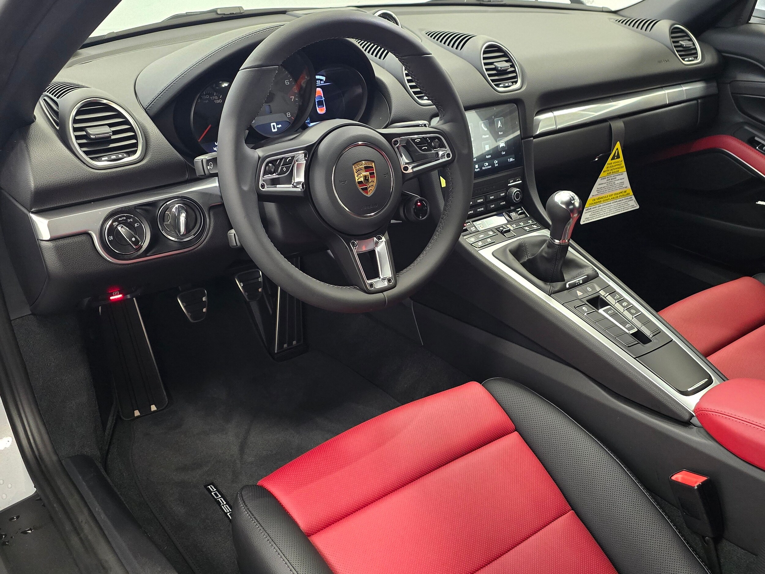 2025 Porsche Boxster S photo 4