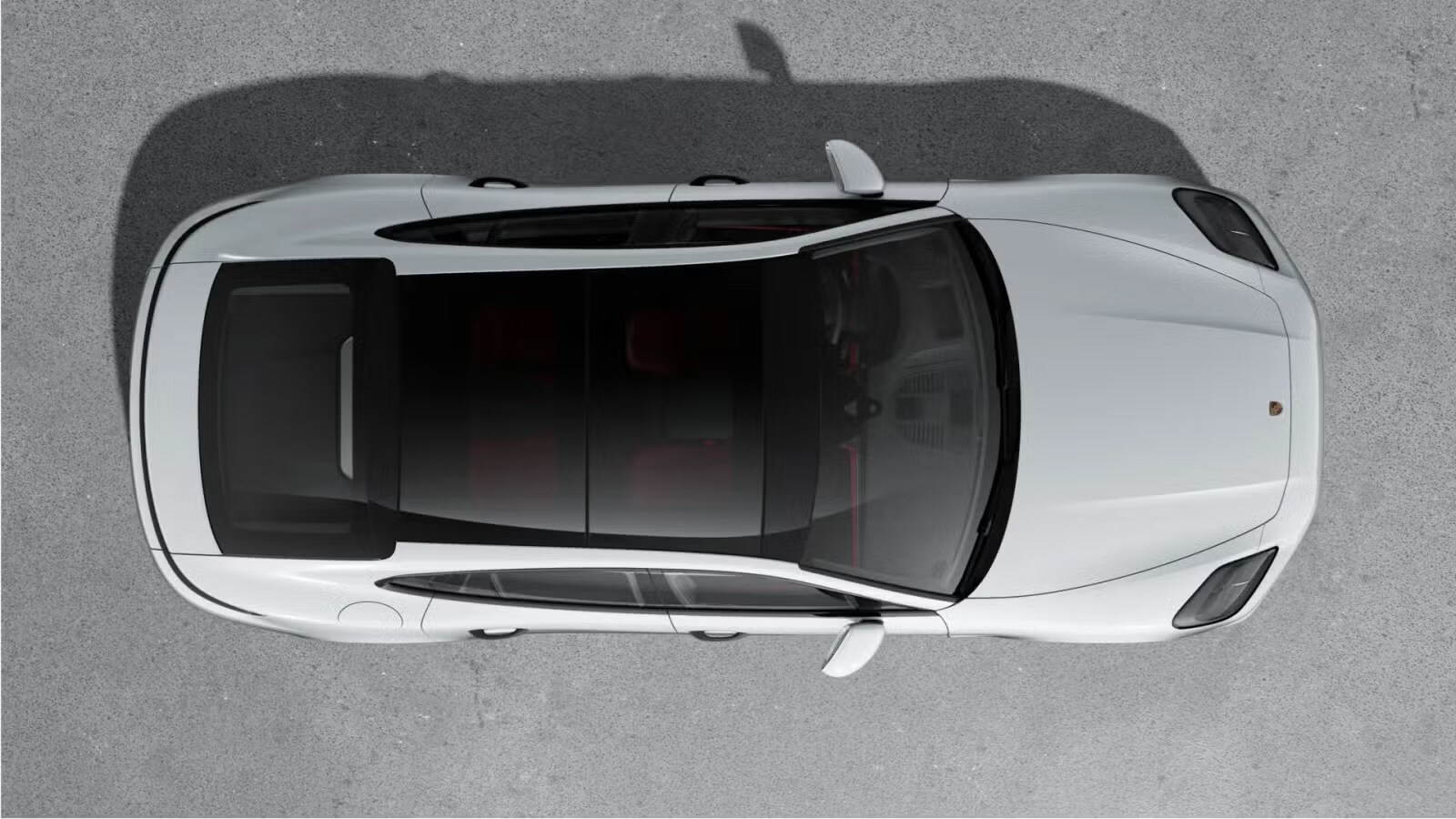 2025 Porsche Panamera 4 photo 4