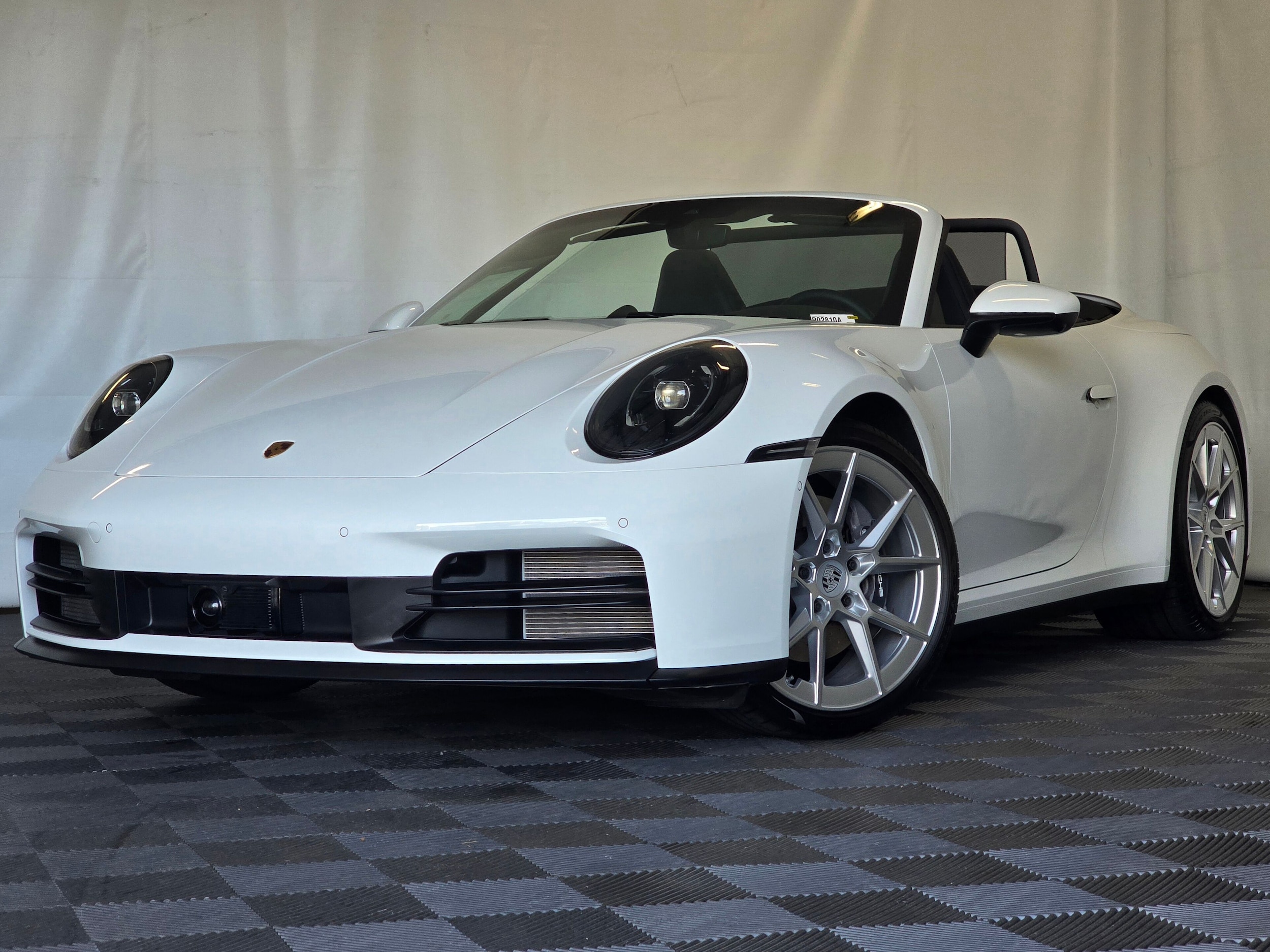 2025 Porsche 911