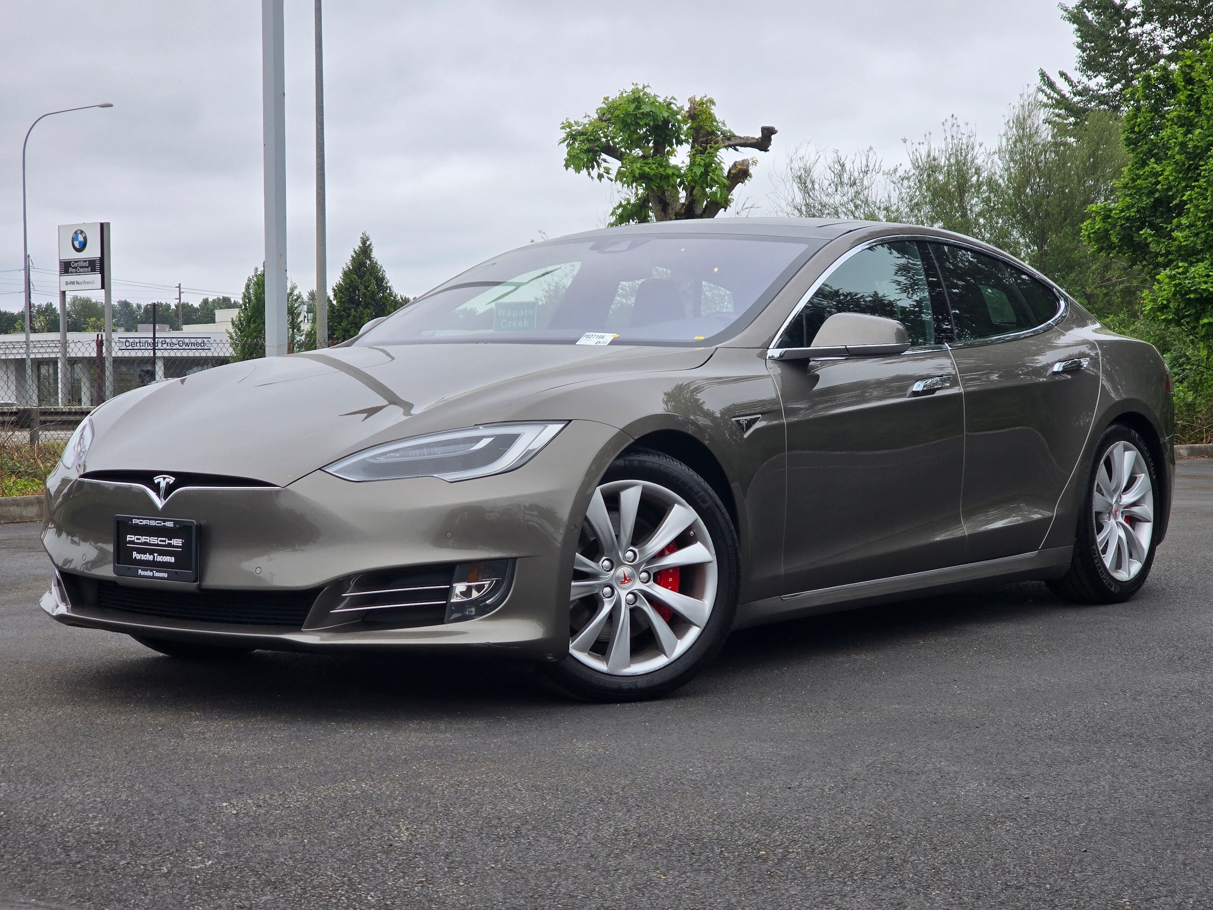 2016 Tesla Model S P90D's photo