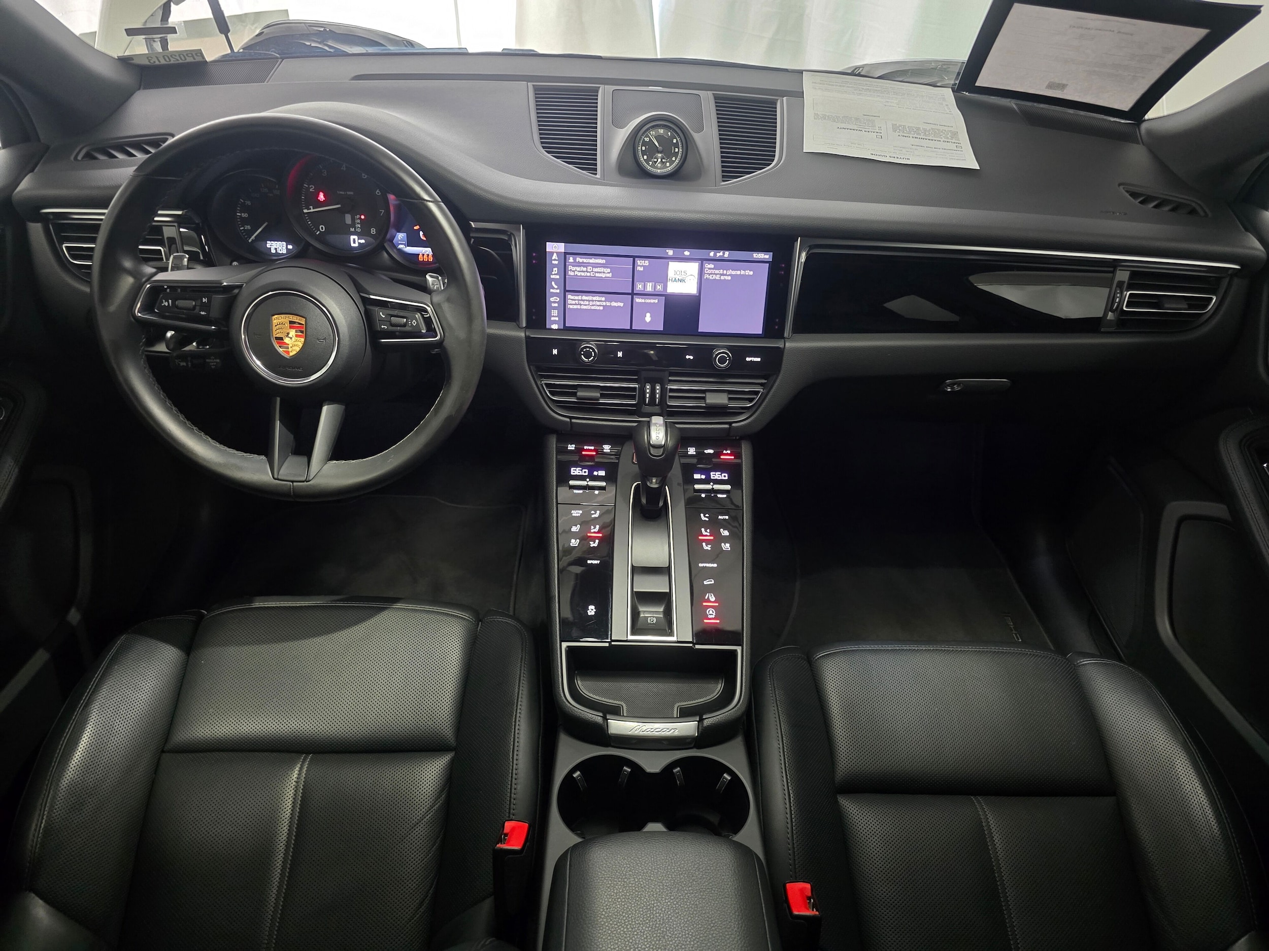 Photo 18