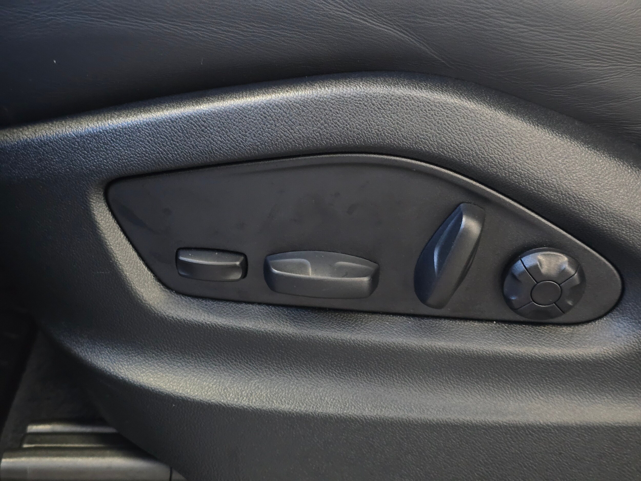2025 Porsche Cayenne Coup Base - Photo 40