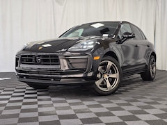 2026 Porsche Macan SUV
