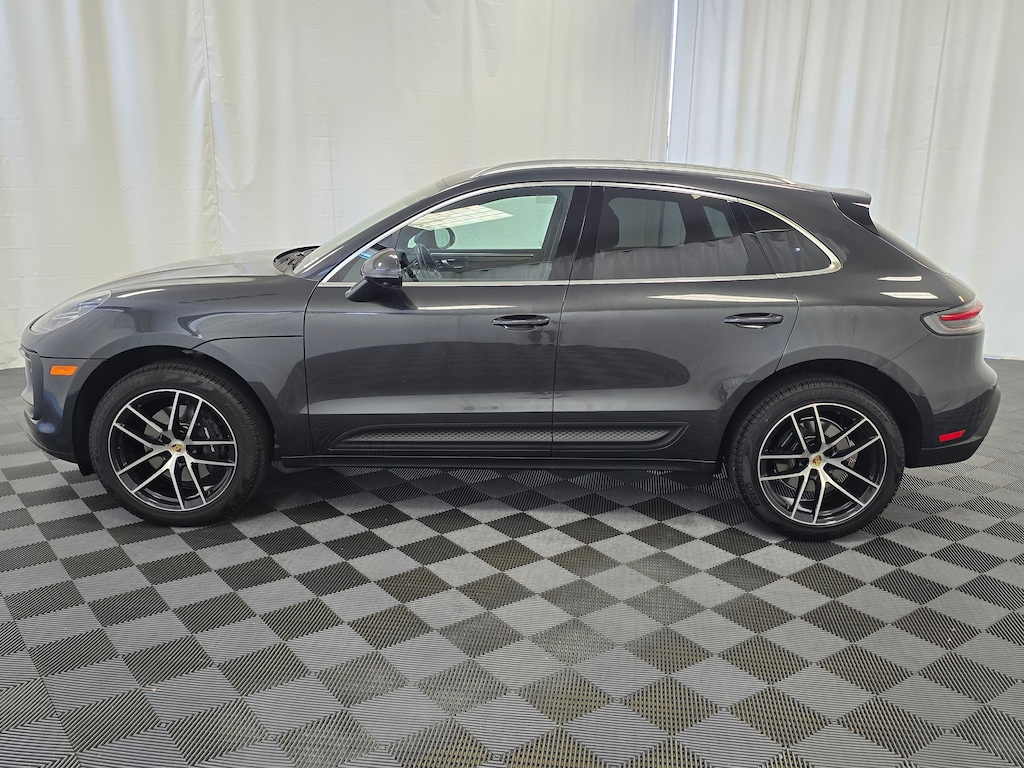 Certified 2024 Porsche Macan Sport Utility