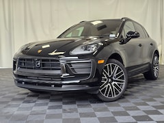 2026 Porsche Macan SUV