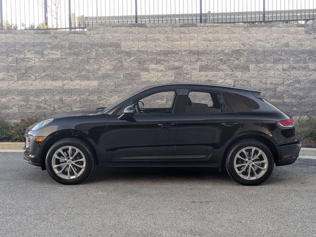 Certified 2025 Porsche Macan SUV