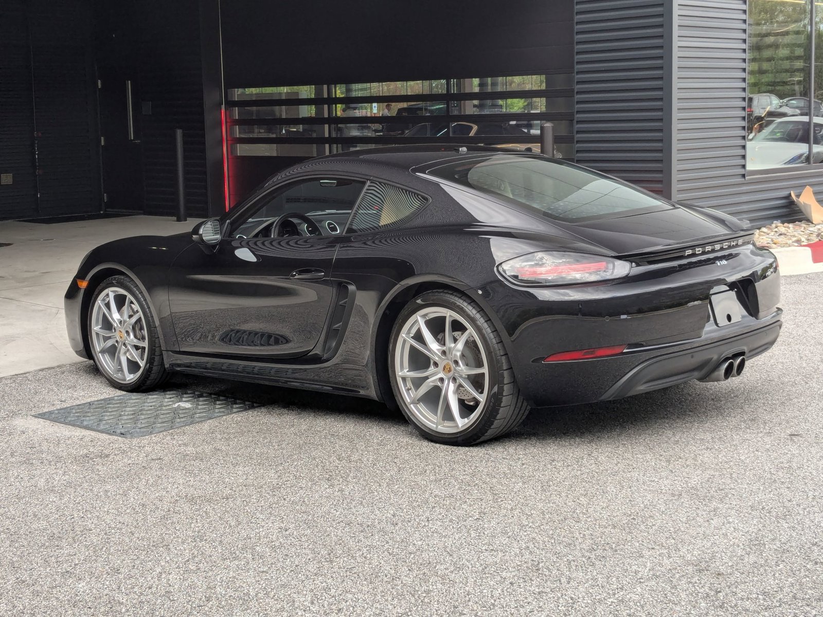 2021 Porsche Cayman T photo 3