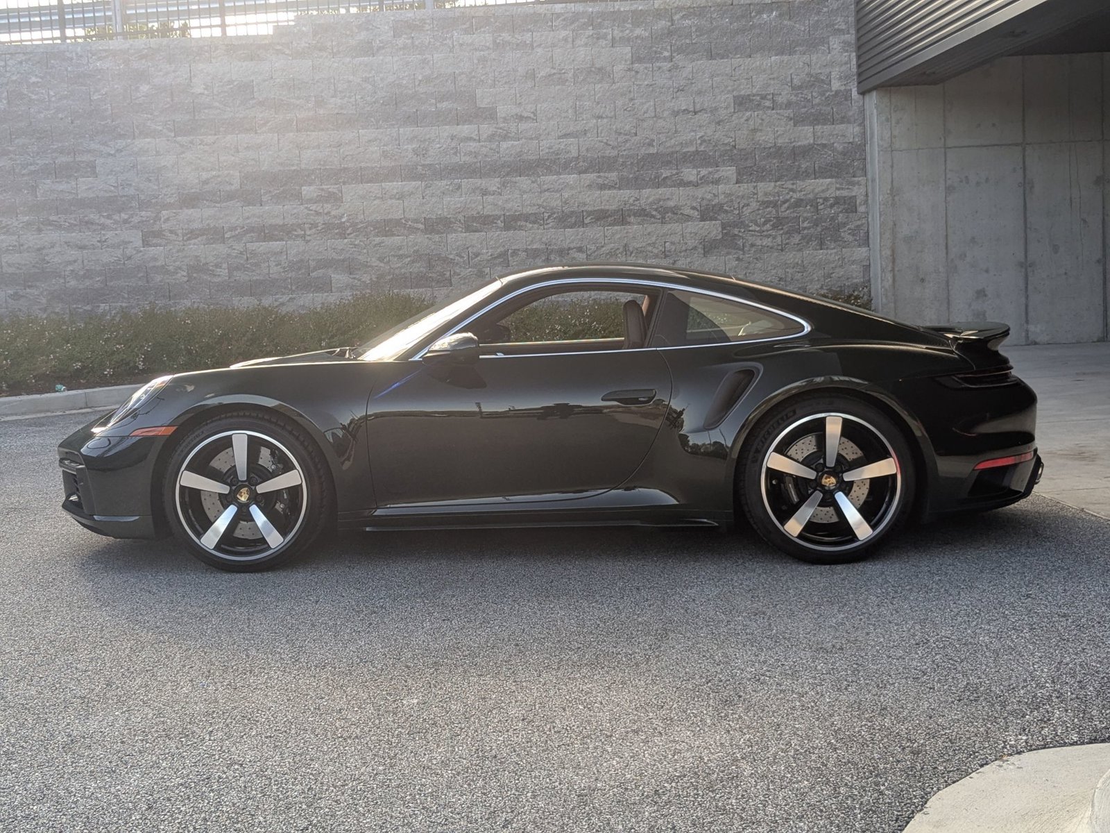 2023 Porsche 911 Turbo photo 2