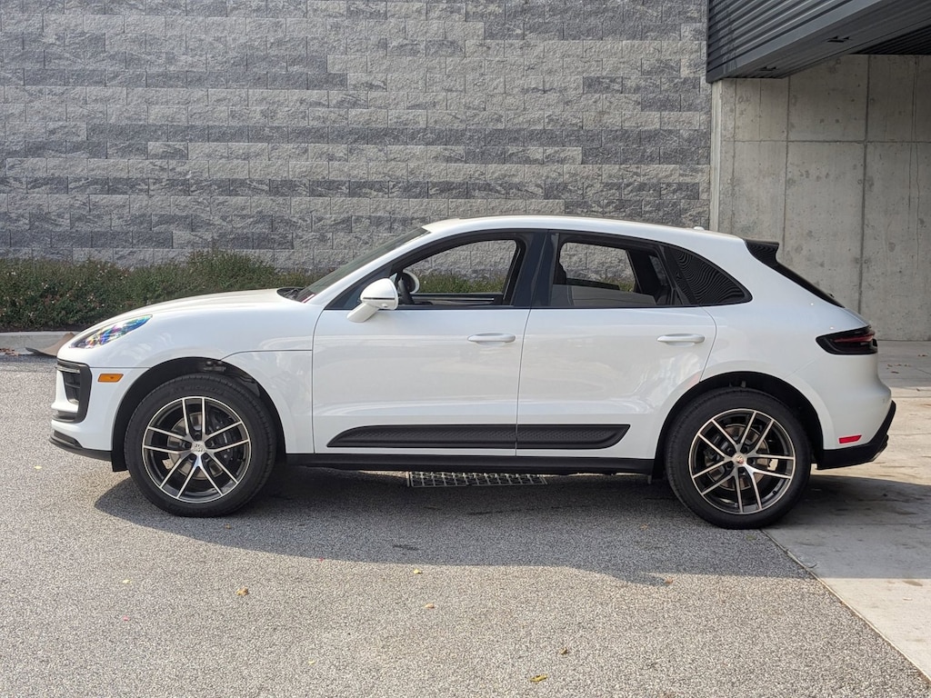 New 2026 Porsche Macan SUV