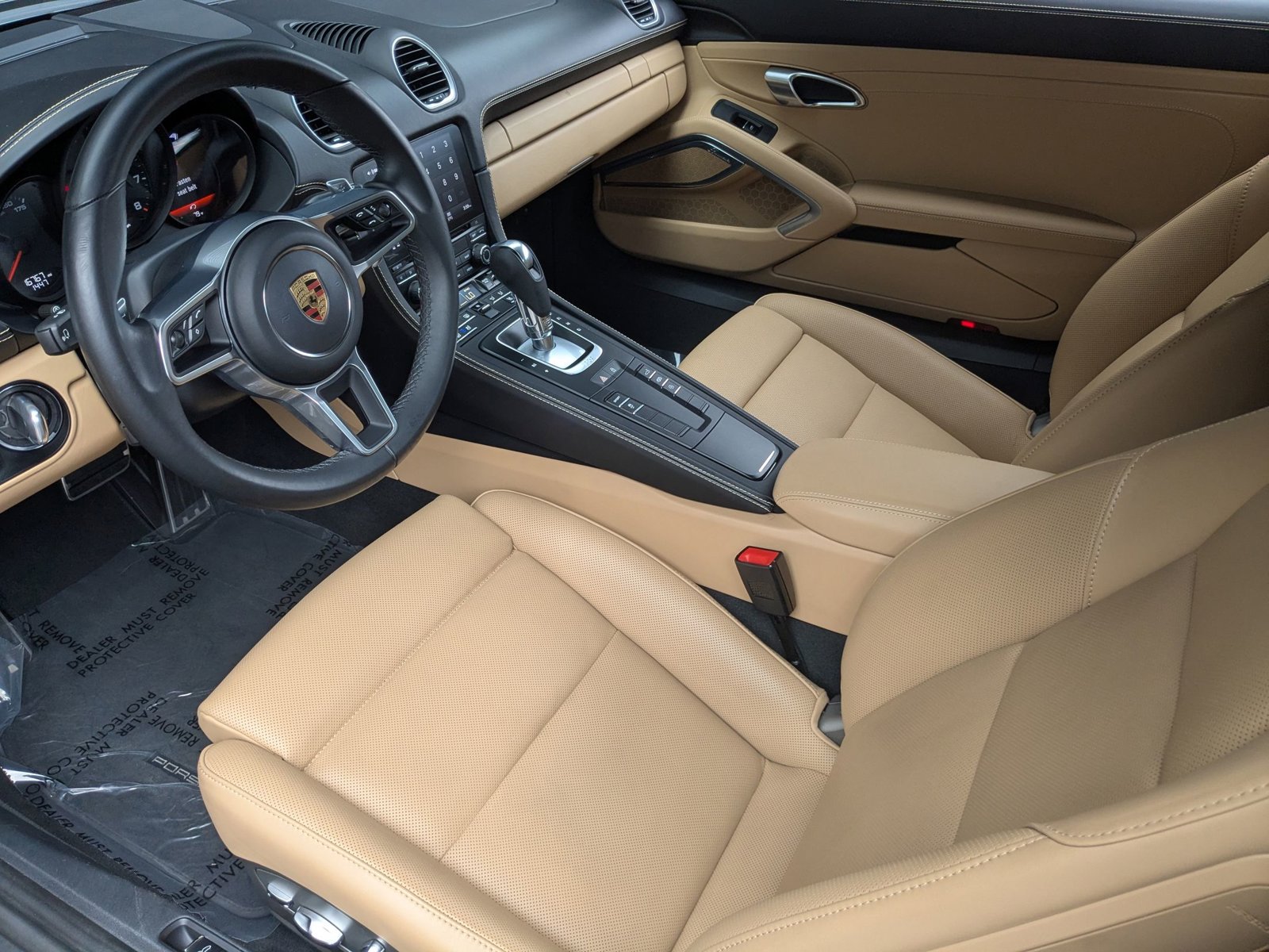 2021 Porsche Cayman T photo 4