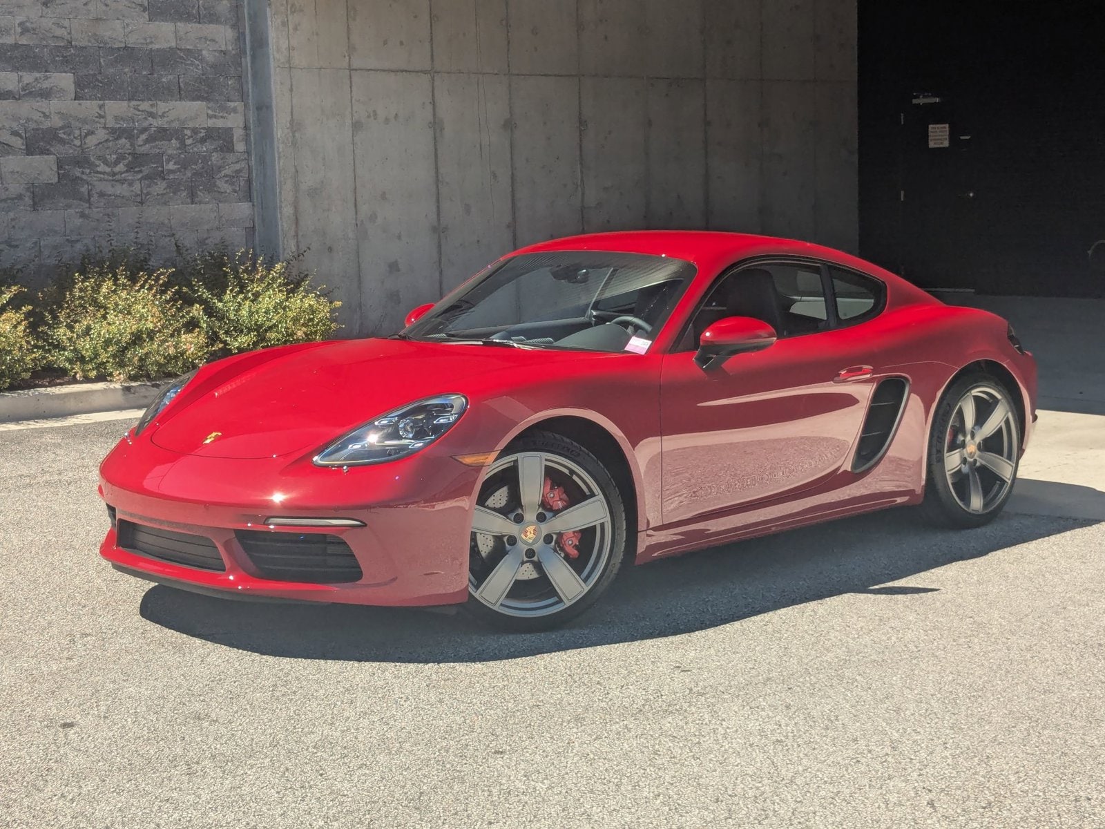 2025 Porsche 718 Cayman S