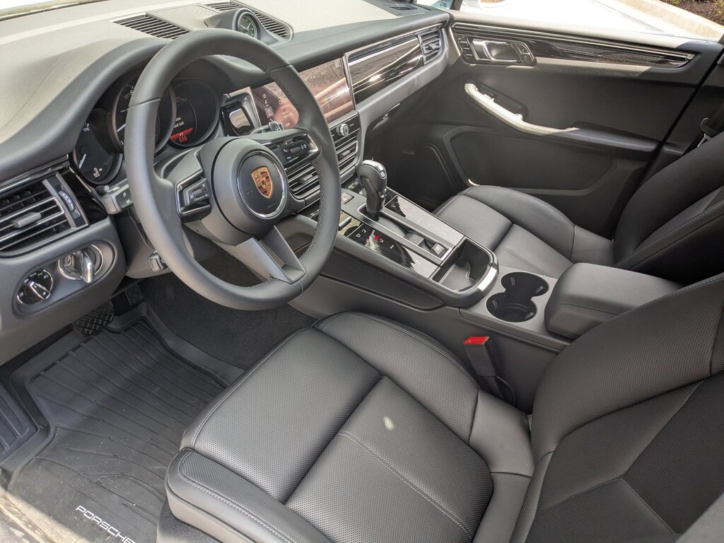 Certified 2026 Porsche Macan Sport Utility