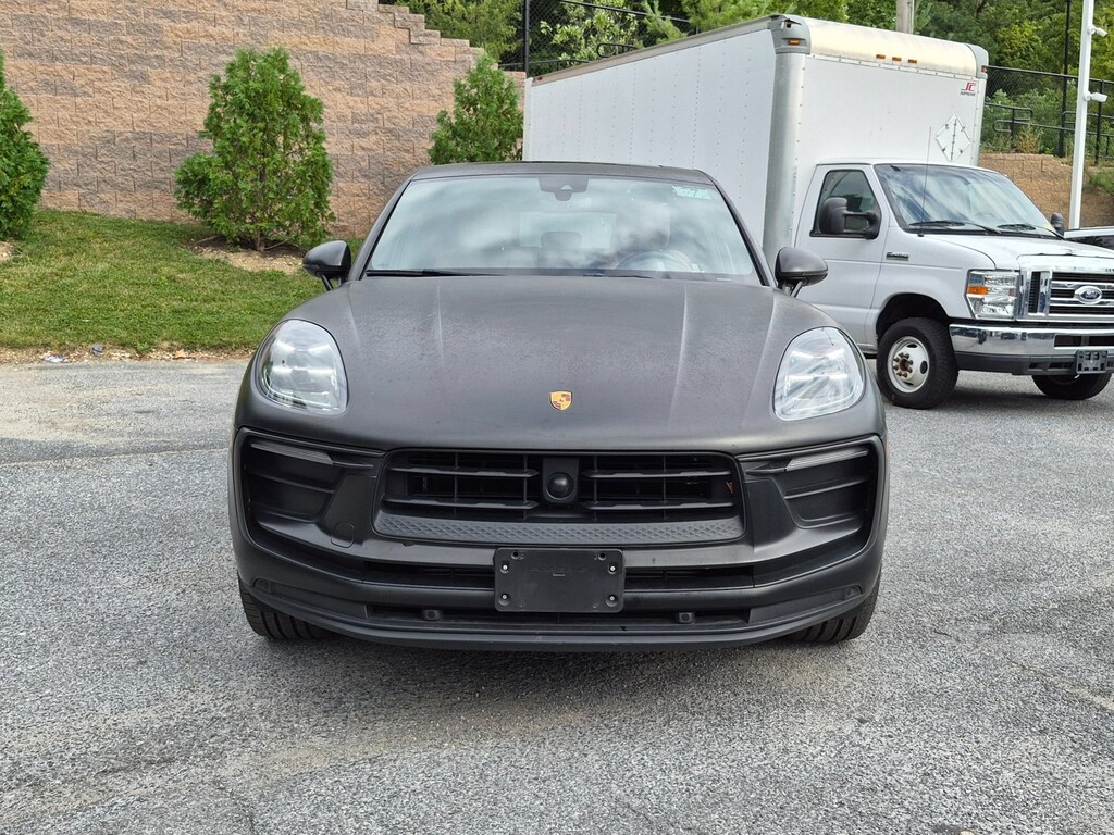 Used 2023 Porsche Macan Sport Utility