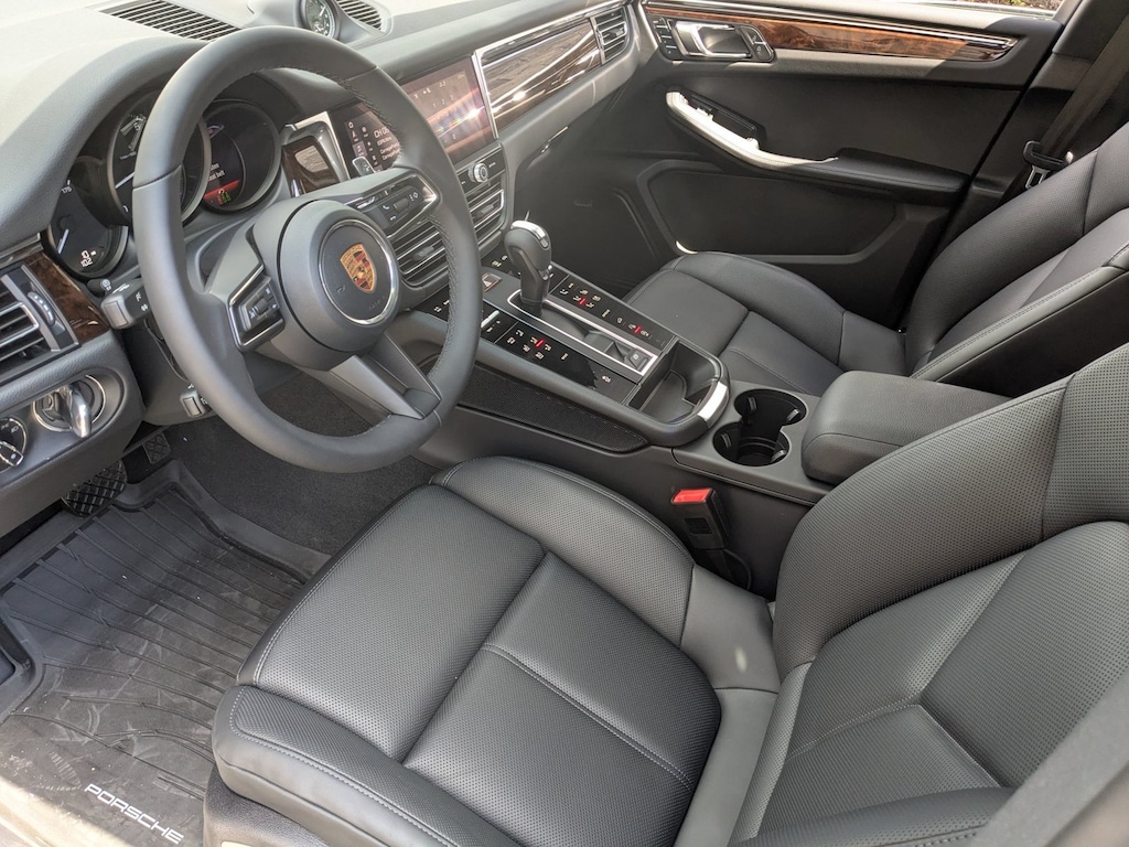 Certified 2026 Porsche Macan Sport Utility
