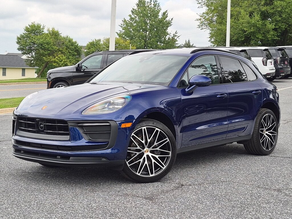 Used 2023 Porsche Macan Sport Utility