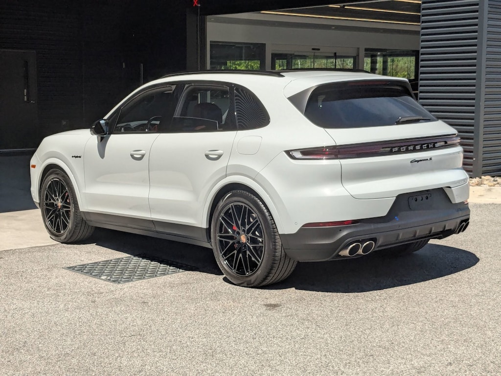 Certified 2026 Porsche Cayenne S E-Hybrid Sport Utility