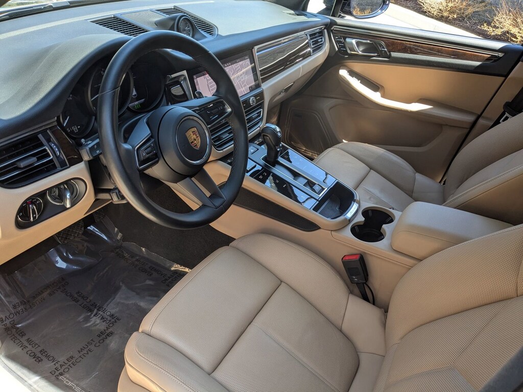 Used 2023 Porsche Macan Sport Utility