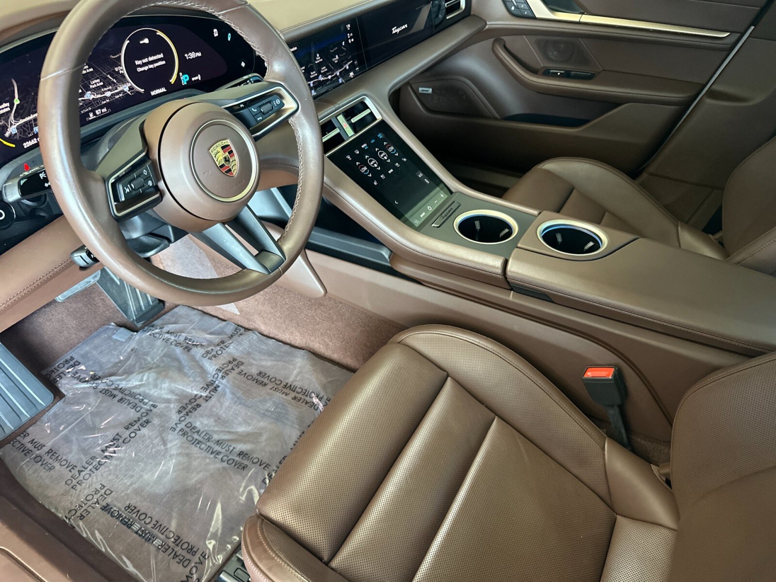 2023 Porsche Taycan photo 4