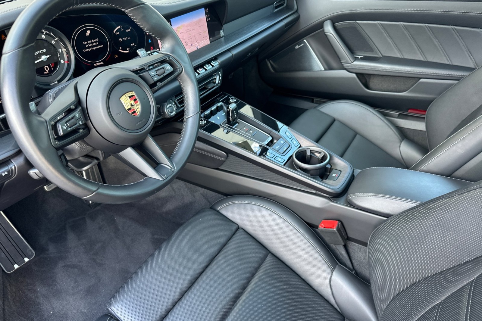 2024 Porsche 911 4 GTS photo 4