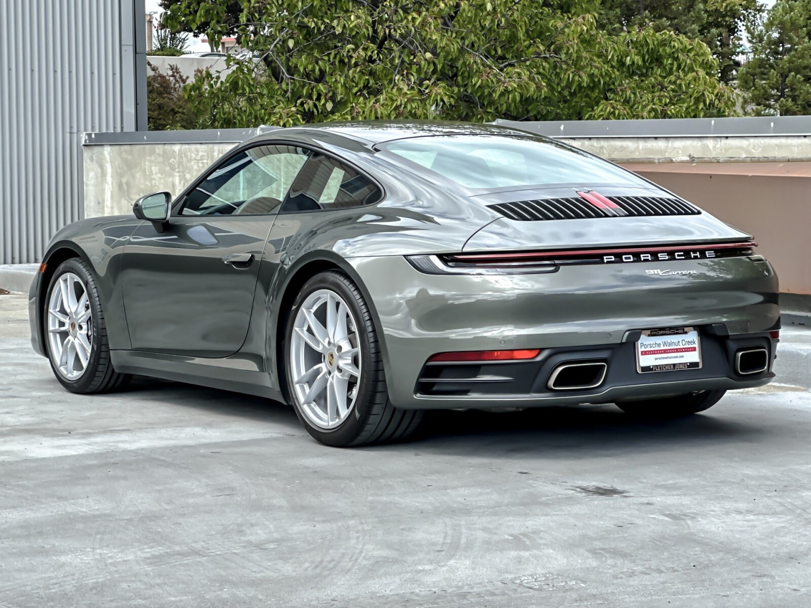 2022 Porsche 911 4 photo 3