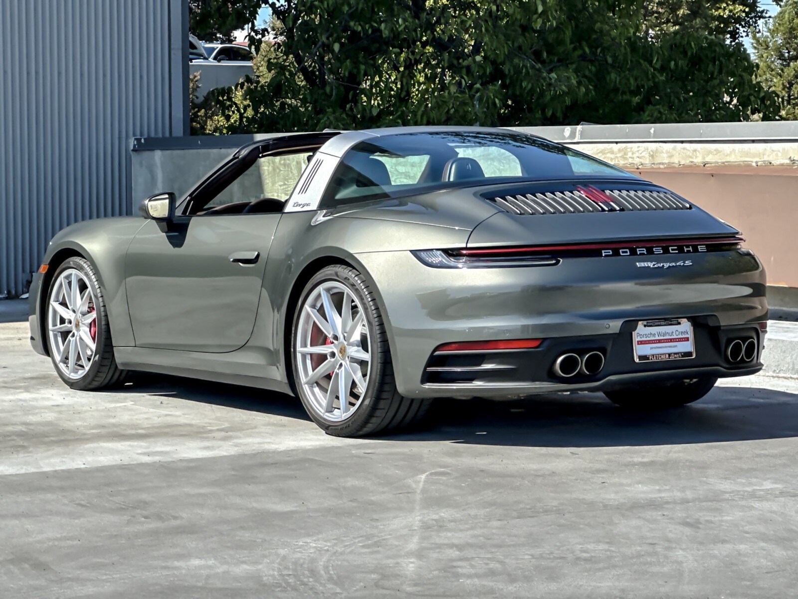 2024 Porsche 911 4S photo 3