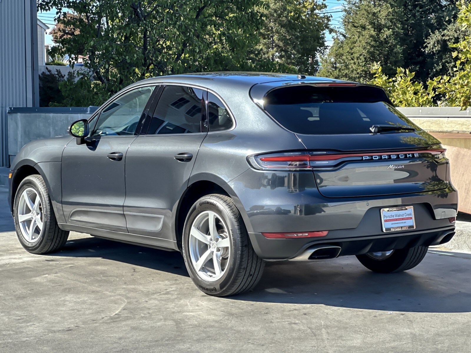 2019 Porsche Macan photo 3