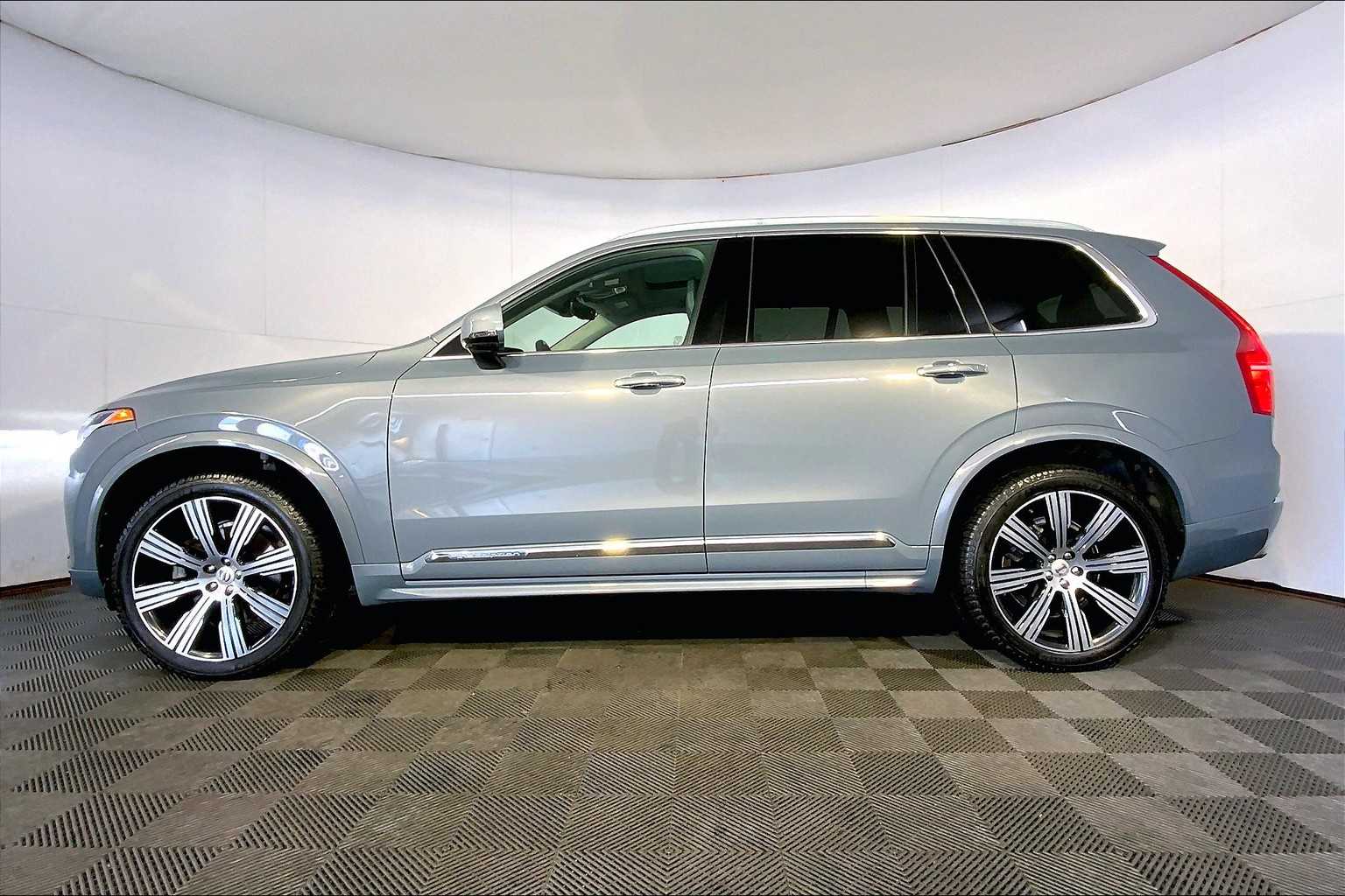 2020 Volvo XC90 Inscription