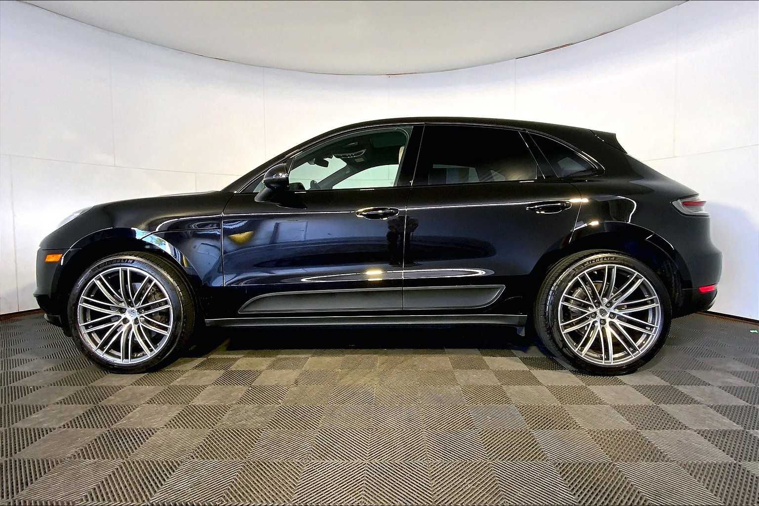 2020 Porsche Macan S