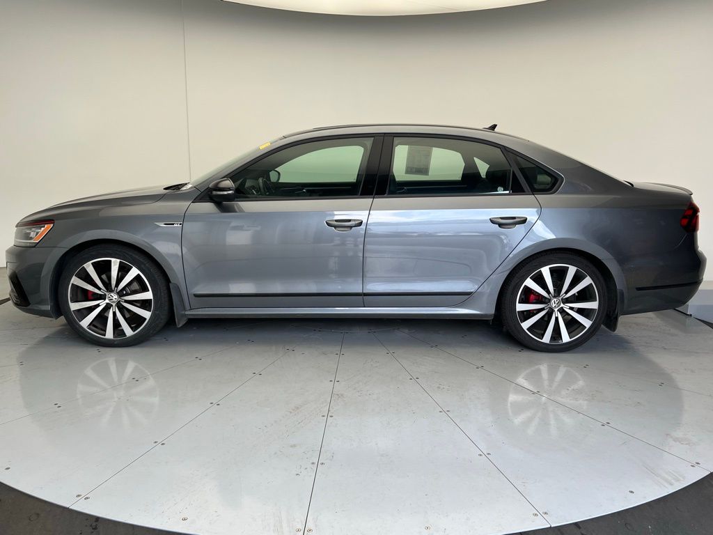 Used 2018 Volkswagen Passat GT with VIN 1VWJM7A32JC035582 for sale in Wilmington, NC