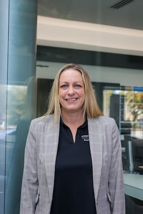 Staff member Jackie McDonough from ID_0ff4fbe37541
