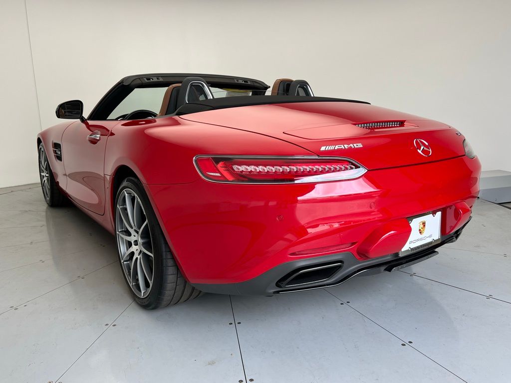 2018 Mercedes Benz AMG GT GT photo 3