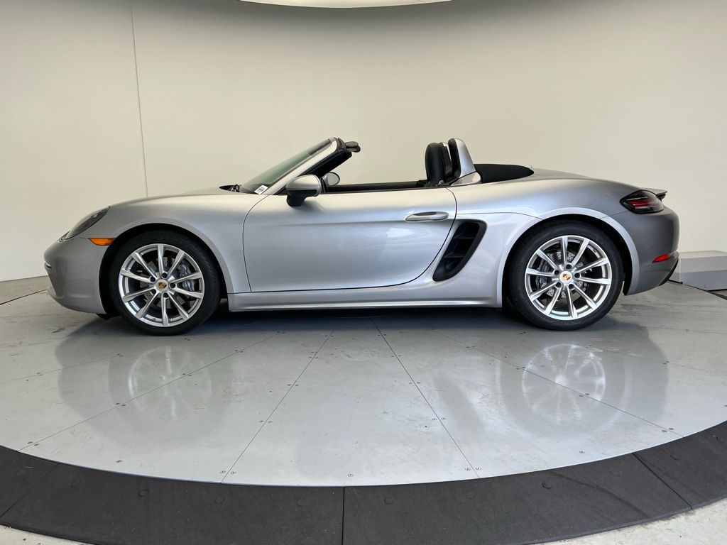 2019 Porsche Boxster Base photo 2