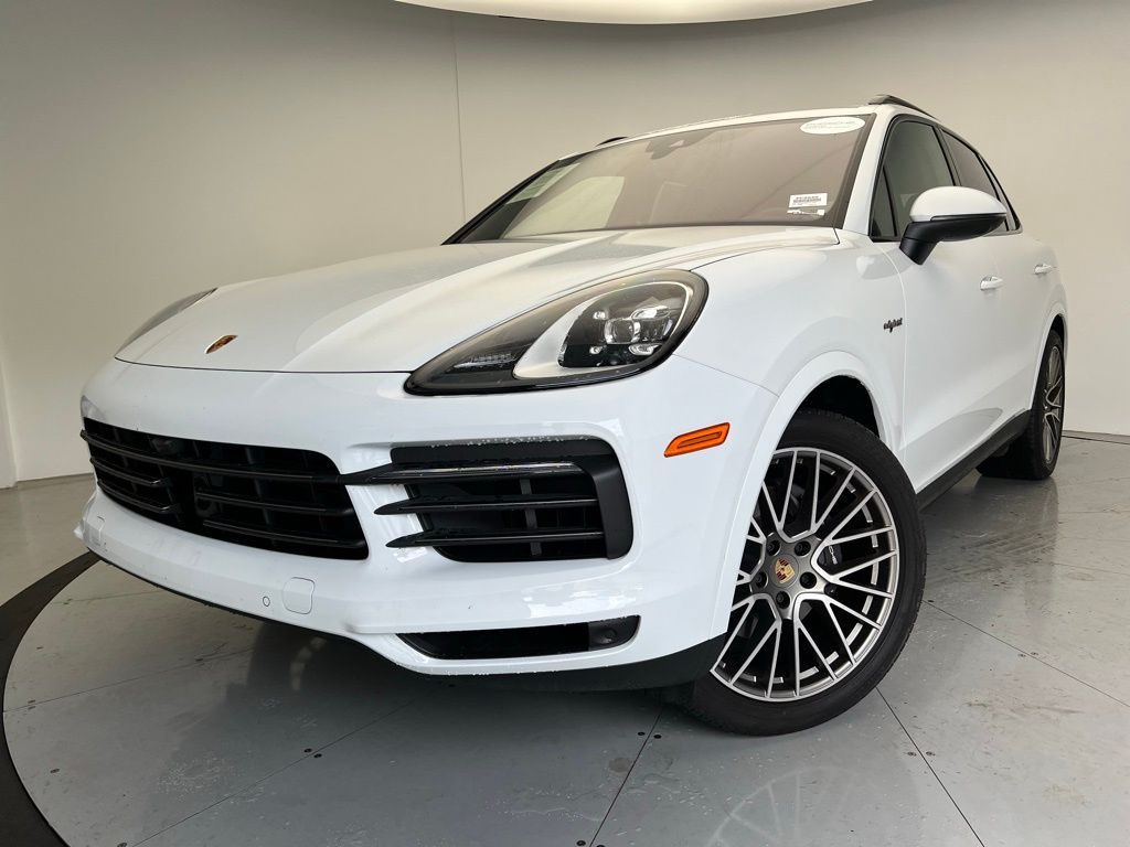2023 Porsche Cayenne E-Hybrid SUV 