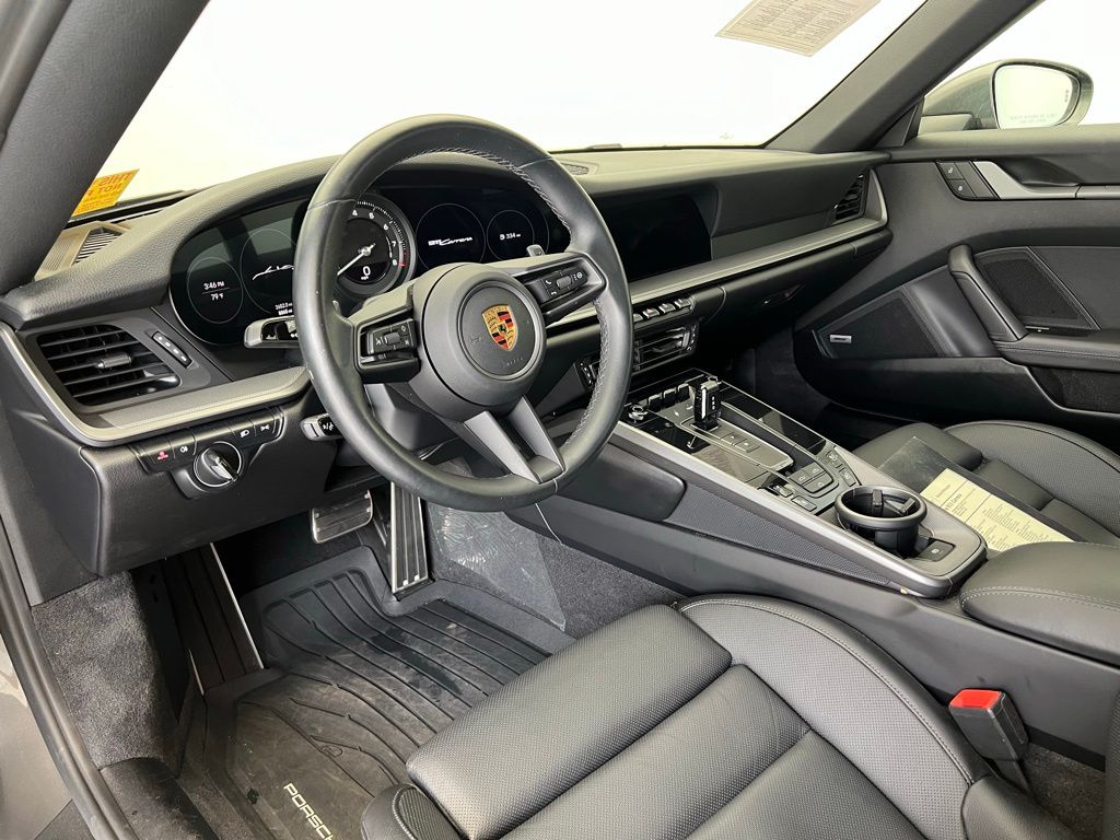 2022 Porsche 911 4 photo 4