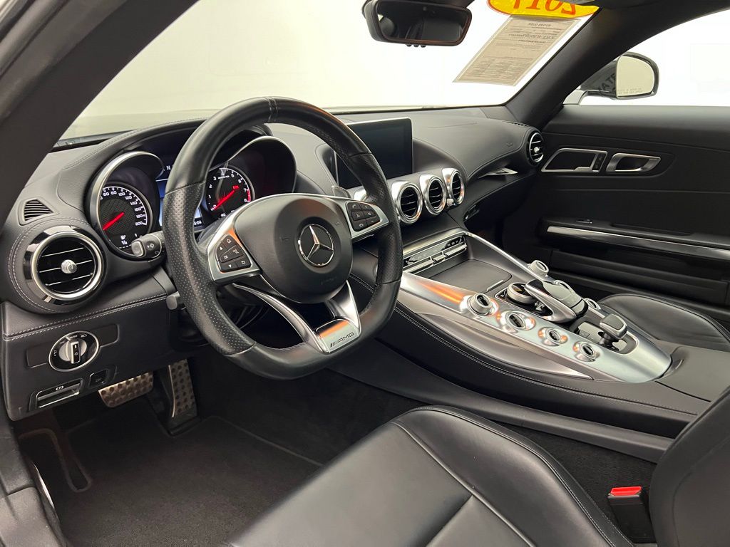 2017 Mercedes Benz AMG GT photo 4