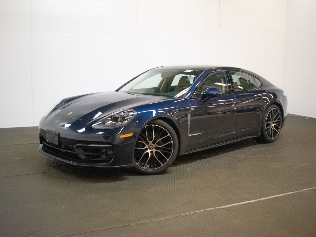 2022 Porsche Panamera Platinum Edition