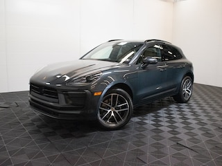 2025 Porsche Macan SUV