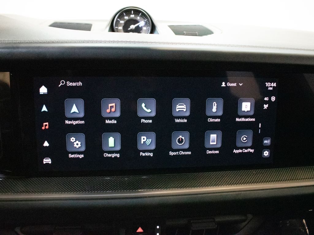 2025 Porsche Cayenne Coup Turbo E-Hybrid - Photo 30